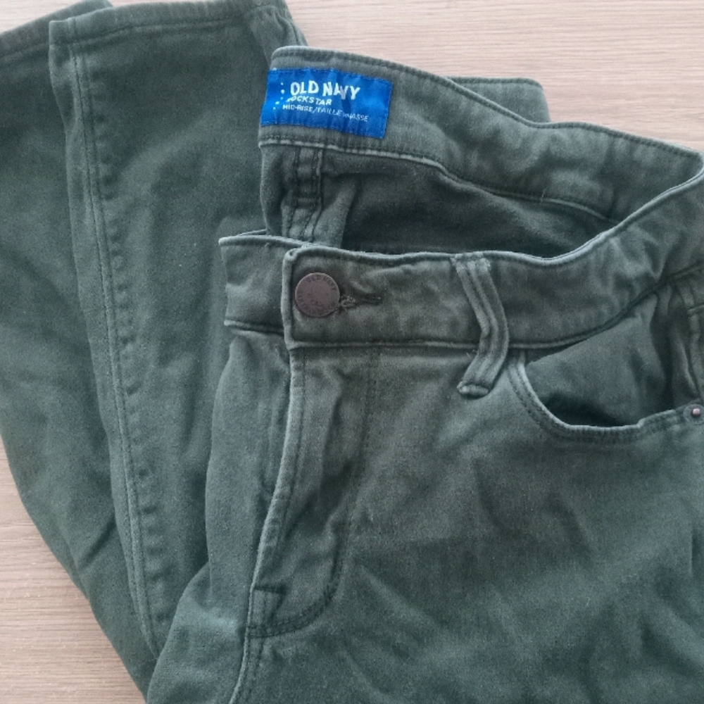 Olive skinny pants